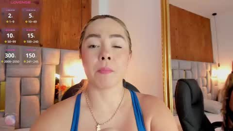 Snapshot of saori_newman chatting on October 8, 11:58 am Saori online show from October 8, 11:58 am