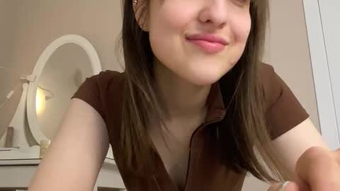 Anny online show from February 15, 7:51 am