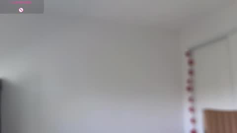 Snapshot of sapphir3xoxo chatting on January 21, 6:23 pm sapphir3xoxo online show from January 21, 6:23 pm