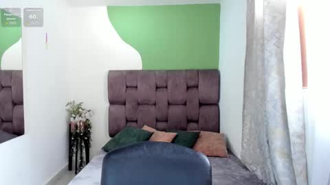    online show from November 29, 12:09 pm