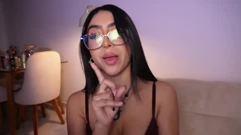 Sara  online show from April 9, 7:25 am