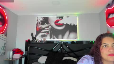 sara_bdsm online show from February 18, 2:10 am