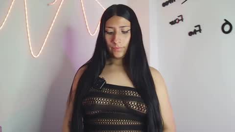 SARA online show from May 19, 2:18 am