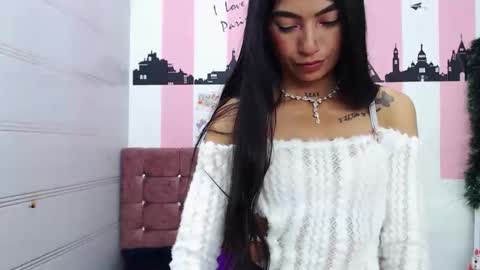 Snapshot of sara_caplerx chatting on October 5, 1:27 pm sarita online show from October 5, 1:27 pm