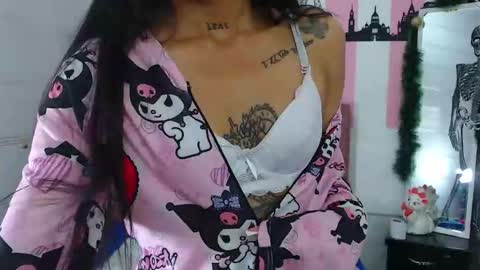 Snapshot of sara_caplerx chatting on September 23, 2:26 pm sarita online show from September 23, 2:26 pm