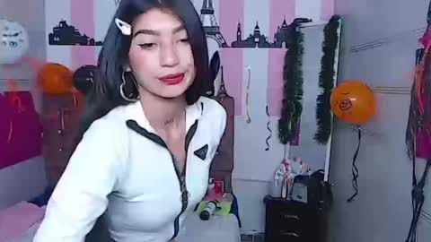 Snapshot of sara_caplerx chatting on October 17, 1:47 pm sarita online show from October 17, 1:47 pm