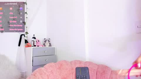 Snapshot of sara_kurt chatting on January 8, 12:58 pm Sara online show from January 8, 12:58 pm