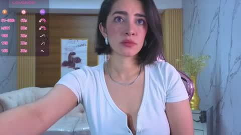 Sara  online show from July 25, 2:24 pm