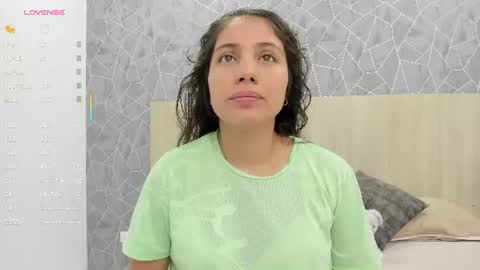 Sara online show from June 8, 11:22 am