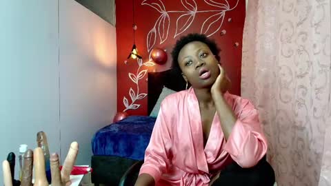 S A R A online show from February 7, 2:04 pm