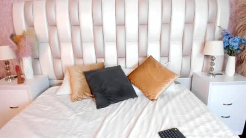 sara_ospina_ online show from October 16, 4:48 am