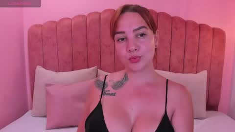sara online show from May 15, 6:10 pm