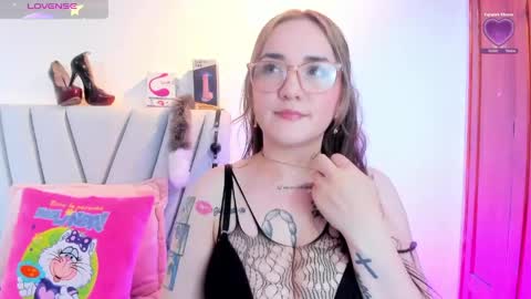 saraby__ online show from May 30, 3:59 am