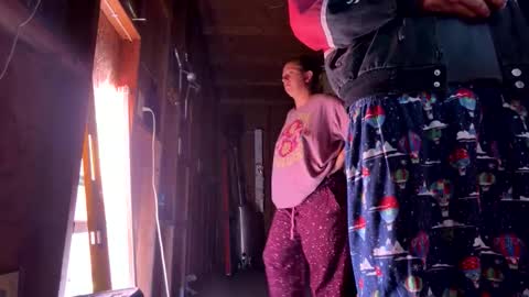 Sarrah Sweet online show from May 2, 3:54 am