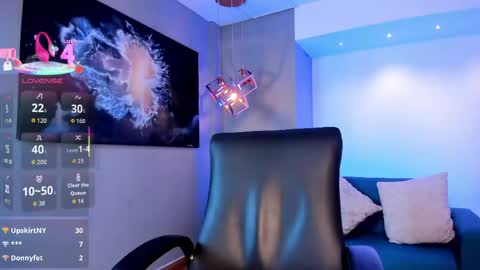 Sara  Everyday From 1430 to 2130 Col Time online show from April 18, 7:58 pm