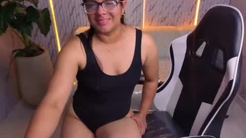 sarah_bay_tx online show from June 13, 8:06 pm