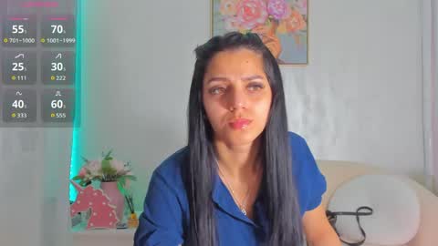 Sara online show from June 5, 9:15 am