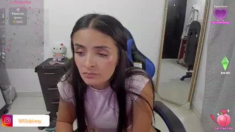 Sarah  online show from March 3, 3:45 am