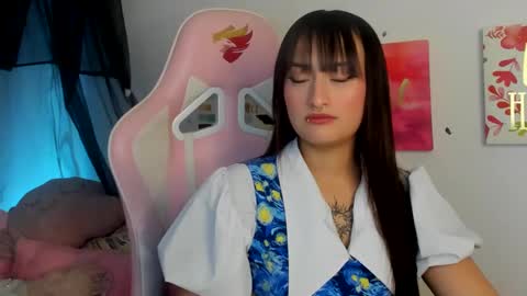 Sarah Ramirez online show from December 30, 3:58 am