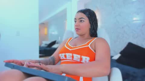 sarah online show from October 27, 12:12 pm