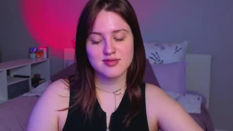 Sarah online show from July 14, 2:05 am