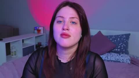 Sarah online show from June 16, 2:45 am