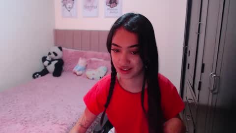 Sarah online show from December 24, 2:54 pm