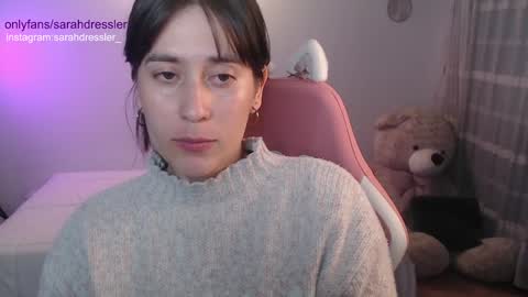 sarahdressler online show from February 2, 3:21 am