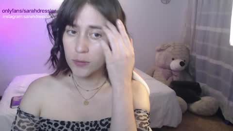 sarahdressler online show from March 2, 2:08 am