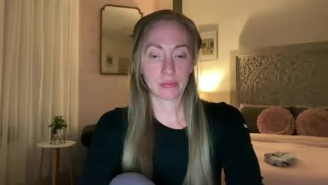 Sarah online show from June 15, 7:08 am