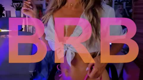 Divine Sarah NONUDE model online show from February 19, 10:48 am