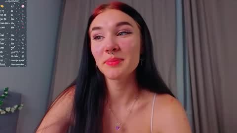 Sarah  online show from October 6, 10:36 pm