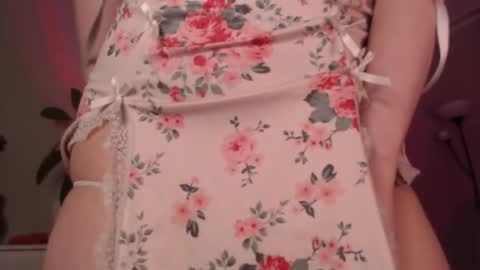 Sarah online show from October 20, 3:04 pm