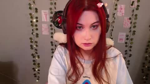 Sara online show from December 20, 11:36 am