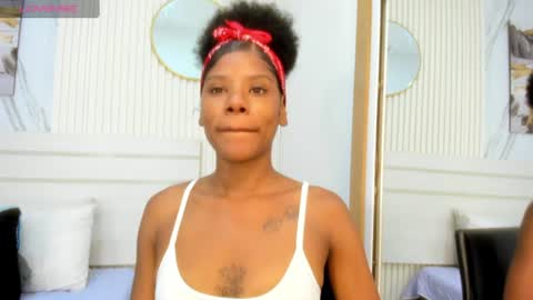 Sara Lewis online show from July 16, 11:15 am