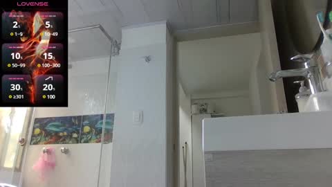 sara martinez online show from December 19, 6:45 pm