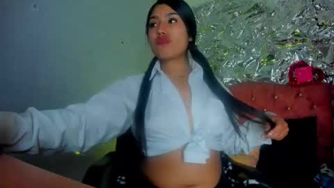 sarastonesx online show from February 28, 5:40 am