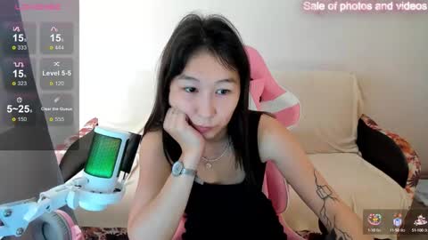 Snapshot of saraxray chatting on September 27, 3:47 am Sara online show from September 27, 3:47 am