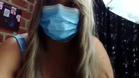 saray_mixx online show from October 25, 3:36 am