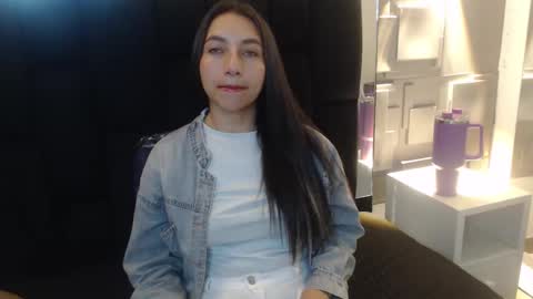 Saray Pink online show from January 14, 11:59 am