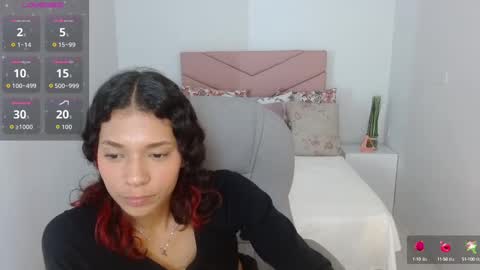 Snapshot of sarayvega_ chatting on October 6, 7:29 pm Saray Vega online show from October 6, 7:29 pm
