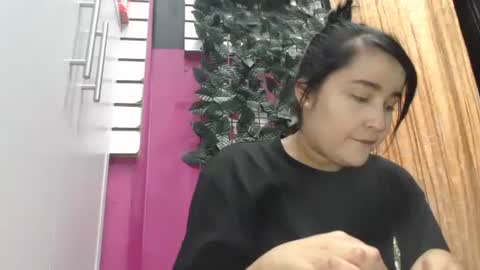 Snapshot of sarayx chatting on January 11, 7:49 pm mery online show from January 11, 7:49 pm