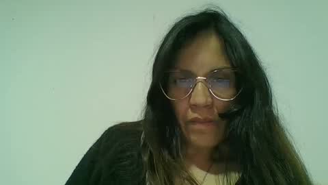 Snapshot of sarenis chatting on October 10, 3:11 am Sarenis online show from October 10, 3:11 am