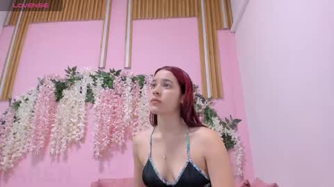 Snapshot of sarenlux chatting on October 3, 12:10 pm Baby Saren online show from October 3, 12:10 pm