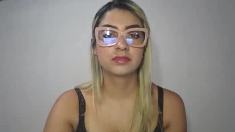 sarissmunera online show from February 23, 4:18 pm