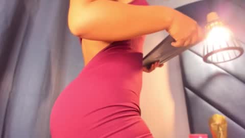 Sara  online show from February 15, 7:51 am