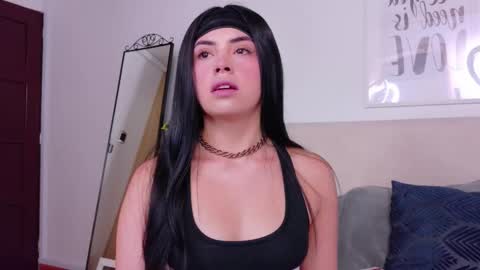 Sara online show from November 24, 8:33 pm