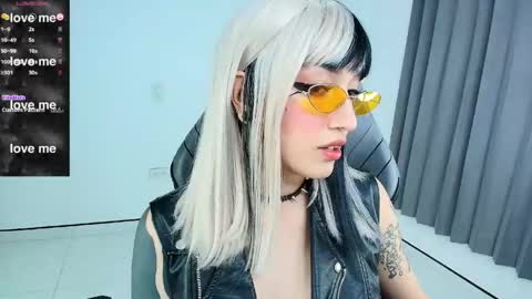 yesica online show from May 22, 11:14 pm