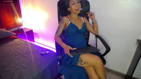 Snapshot of sasha_brattz chatting on February 10, 9:58 pm Sasha Brattz online show from February 10, 9:58 pm