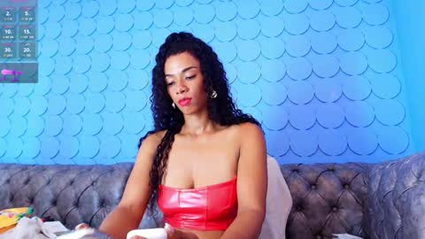 Snapshot of sashaa_monroe chatting on September 9, 2:06 pm Sasha online show from September 9, 2:06 pm